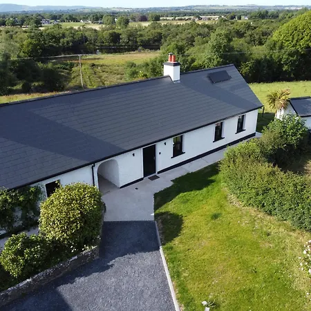 Debbie's At Tullig House & Farm *