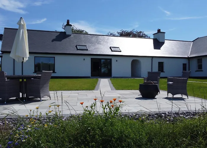 Debbie's At Tullig House & Farm *