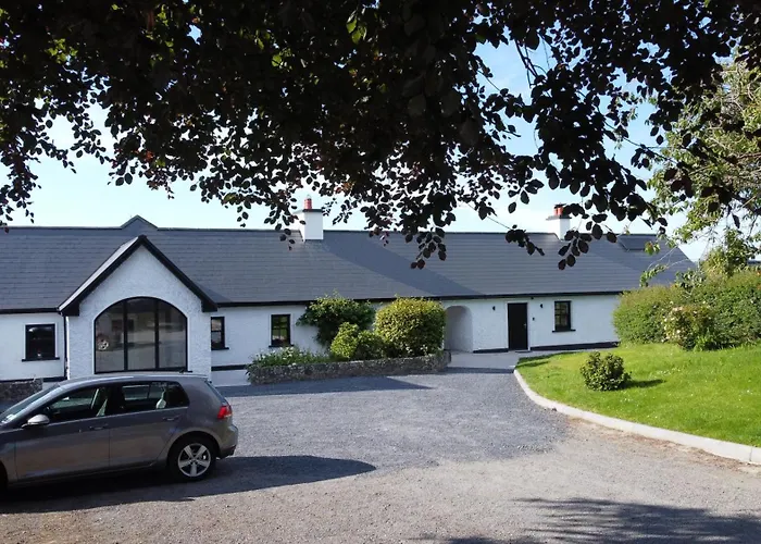 Casa vacanze Debbie's At Tullig House & Farm